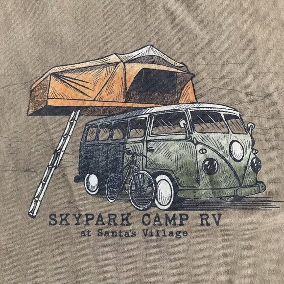 Skypark Camp RV Santas Village Shirt Men’s Size XL - Picture 3 of 6